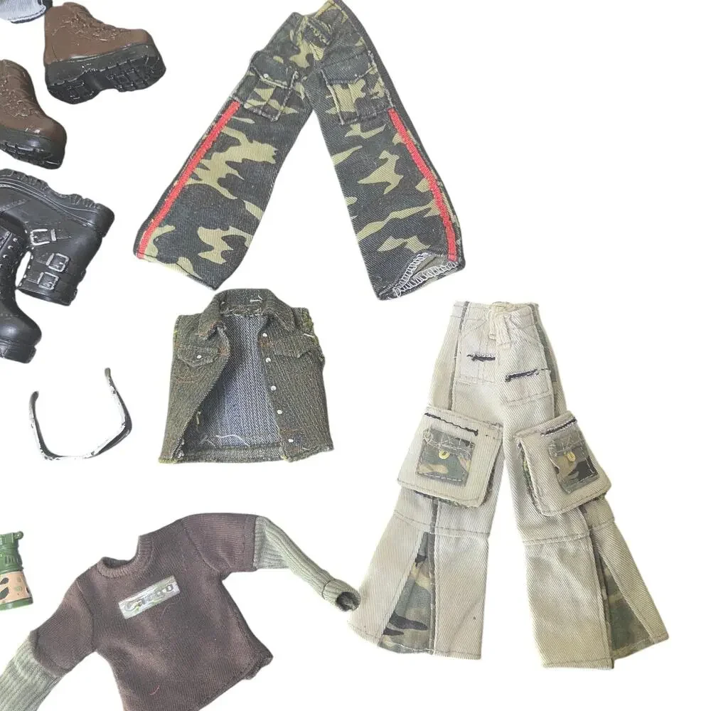 Vintage Bratz Boyz Wildlife Safari Clothes Bundle
